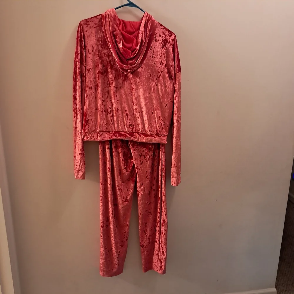 Fabletics Crushed Velvet Pants M Jacket Large Set Go To Wide Leg Strawberry Red
